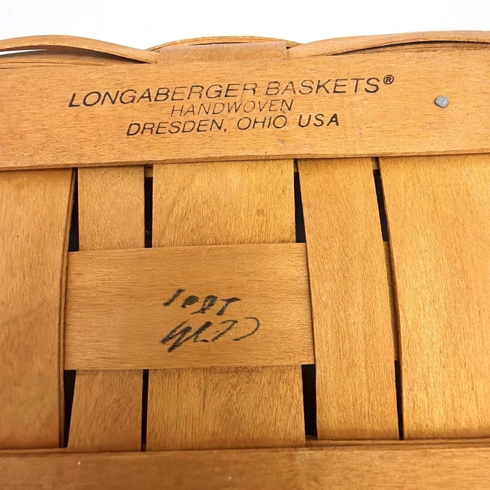 Vtg 1998 Longaberger Rectangular Woven Wood Bread Basket w/ liner